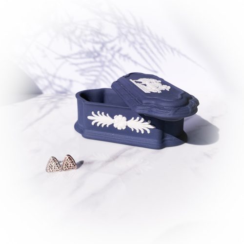 EGYPTIAN PYRAMID TRIANGLE STUD EARRINGS IN SILVER OR GOLD by SeragaEngland SE2489-1 EGYPTIAN PYRAMID TRIANGLE STUD EARRINGS IN SILVER OR GOLD by SeragaEngland SE2489-1